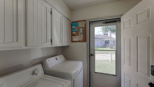 Conroe 1-story, 3-bed 88 April Point Drive N-idx