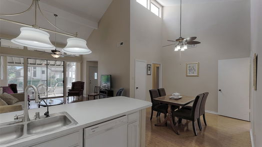 Conroe 1-story, 3-bed 88 April Point Drive N-idx