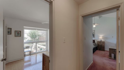 Conroe 1-story, 3-bed 88 April Point Drive N-idx