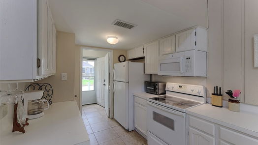 Conroe 1-story, 3-bed 88 April Point Drive N-idx