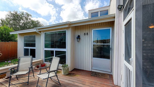 Conroe 1-story, 3-bed 88 April Point Drive N-idx