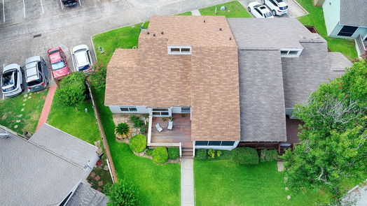 Conroe 1-story, 3-bed 88 April Point Drive N-idx