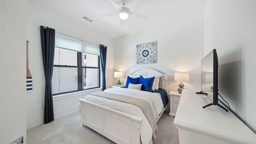 Conroe null-story, 2-bed 199 Waterpoint Court 109-idx
