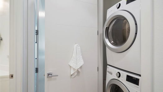 Conroe null-story, 2-bed 199 Waterpoint Court 109-idx