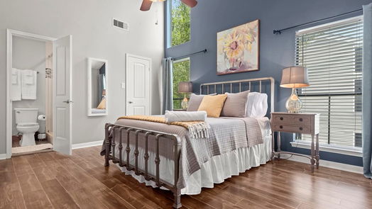 Conroe 1-story, 2-bed 154 April Point Drive N-idx