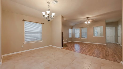 Conroe 1-story, 3-bed 159 Snug Harbor Drive-idx