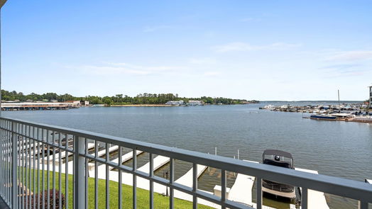 Conroe null-story, 2-bed 168 Lake Point Boulevard C202-idx