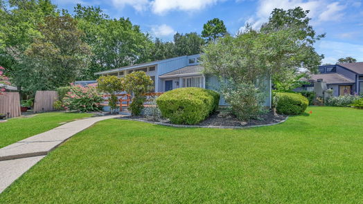 Conroe 1-story, 3-bed 78 April Point Drive N-idx