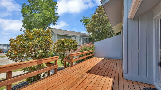 Conroe 1-story, 3-bed 78 April Point Drive N-idx