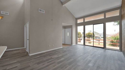 Conroe 1-story, 3-bed 78 April Point Drive N-idx