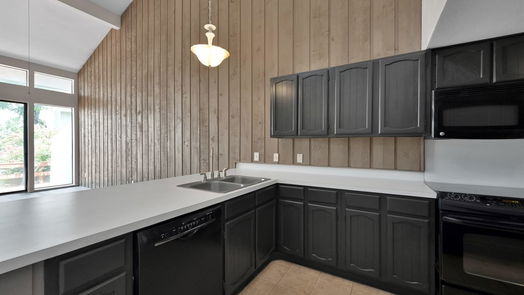 Conroe 1-story, 3-bed 78 April Point Drive N-idx