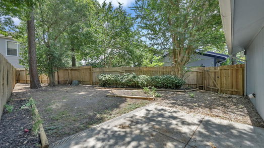 Conroe 1-story, 3-bed 78 April Point Drive N-idx