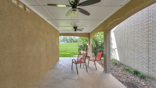 Conroe 2-story, 3-bed 30 Waters Edge Street-idx