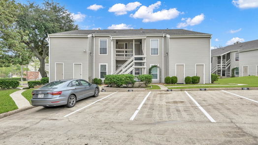 Conroe null-story, 2-bed 198 April Point Drive N-idx