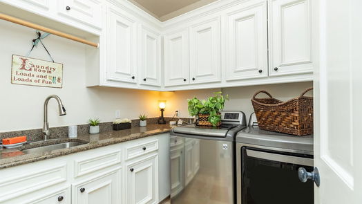 Montgomery 2-story, 5-bed 50 Greenview Street-idx