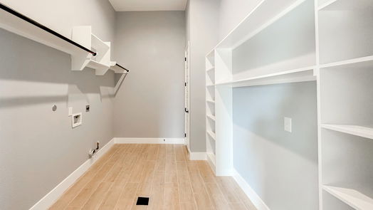 Montgomery 2-story, 4-bed 250 Hampton Glen Road-idx