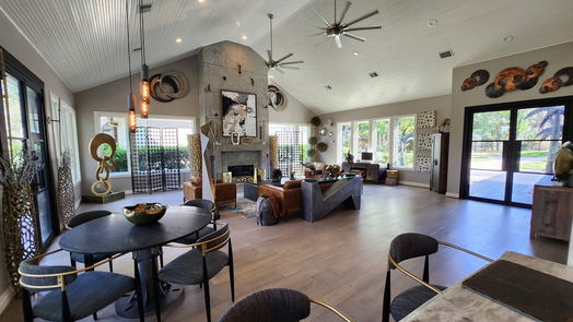 Montgomery 2-story, 4-bed 38 Fairway Park-idx