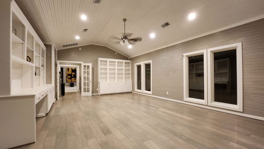 Montgomery 2-story, 4-bed 38 Fairway Park-idx