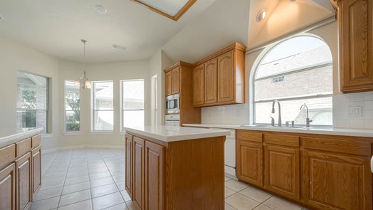 Montgomery 1-story, 3-bed 51 W Pines Drive-idx