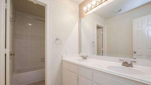 Montgomery 1-story, 3-bed 51 W Pines Drive-idx