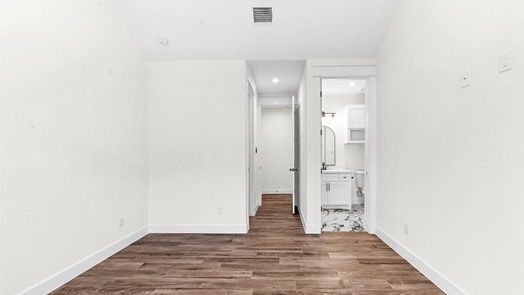 Montgomery 1-story, 4-bed 35 Winthrop Harbor N-idx