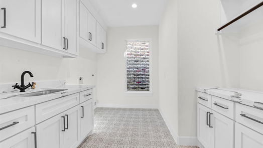 Montgomery 1-story, 4-bed 35 Winthrop Harbor N-idx