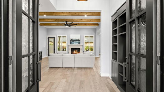Montgomery 1-story, 3-bed 48 W Oaks Court-idx