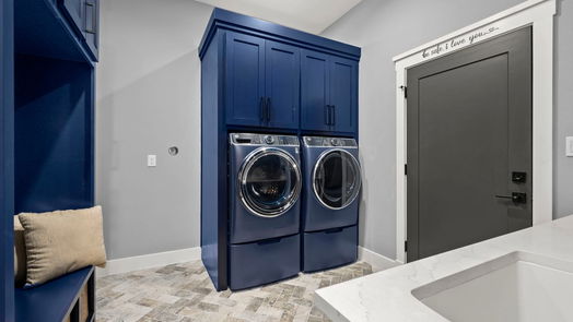 Montgomery 1-story, 3-bed 48 W Oaks Court-idx
