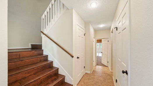 Montgomery 2-story, 4-bed 3930 Knollcrest Drive-idx