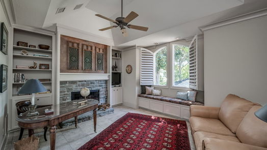 Montgomery 2-story, 4-bed 107 Lake Estates Drive-idx