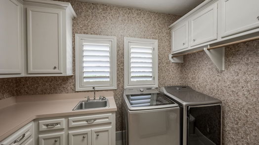 Montgomery 2-story, 4-bed 107 Lake Estates Drive-idx