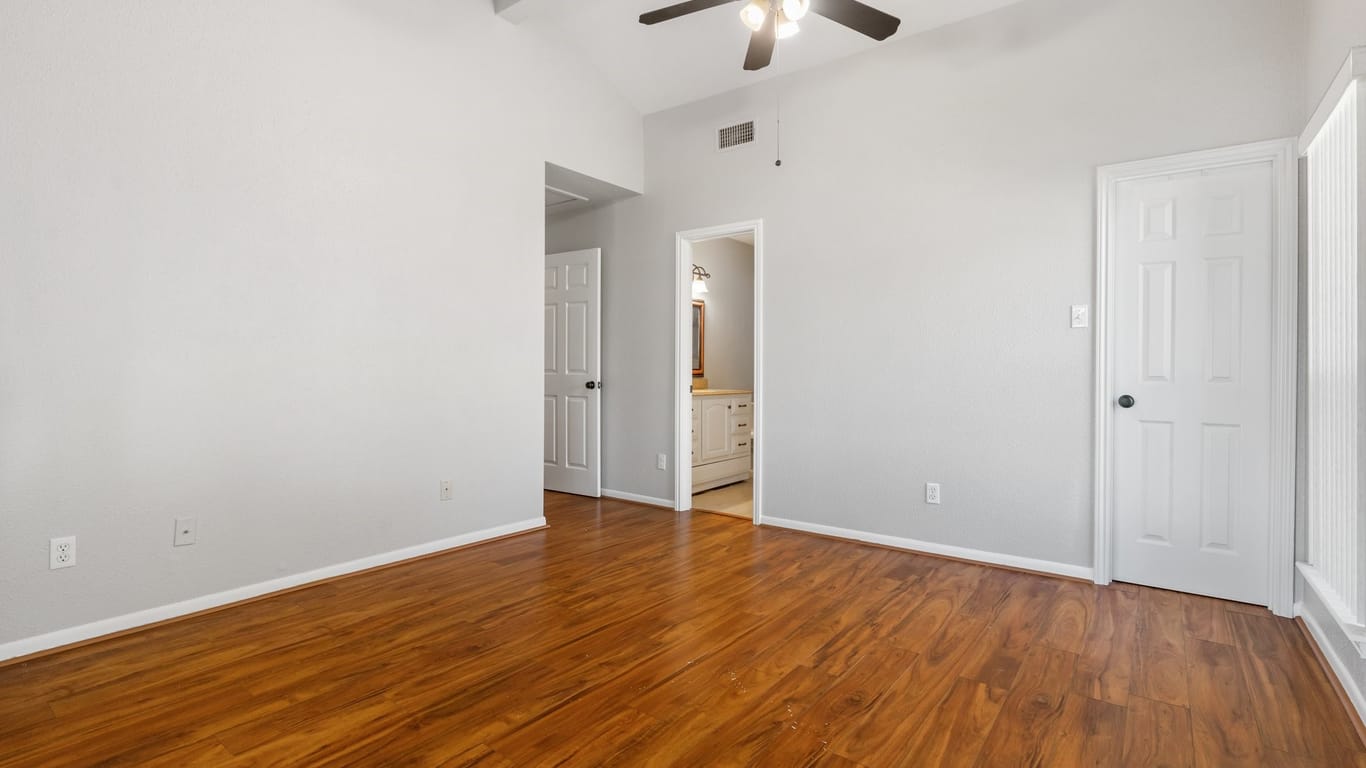 Montgomery 1-story, 3-bed 39 Lakeview Village-idx