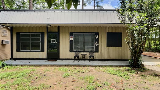 Montgomery 1-story, 2-bed 20119 Lakeway Lane-idx