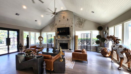 Montgomery 2-story, 4-bed 38 Fairway Park-idx