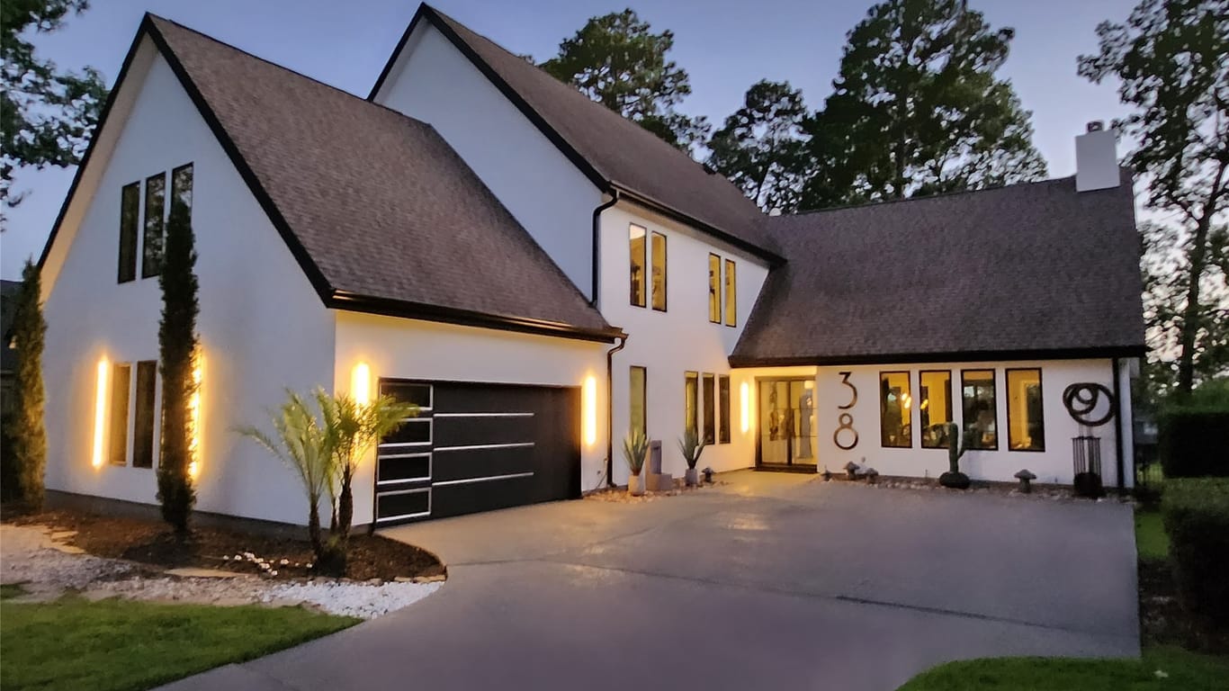 Montgomery 2-story, 4-bed 38 Fairway Park-idx