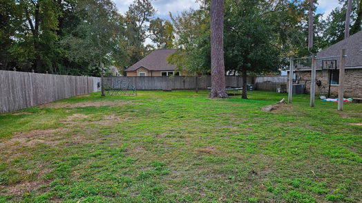 Montgomery null-story, null-bed 00 Misty Moss-idx