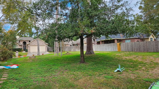 Montgomery null-story, null-bed 00 Misty Moss-idx