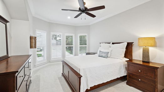 Montgomery 2-story, 6-bed 131 Sarasota Circle S-idx