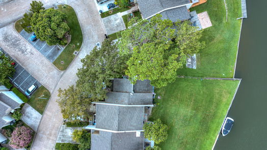 Montgomery 2-story, 2-bed 3962 Knollcrest Drive-idx