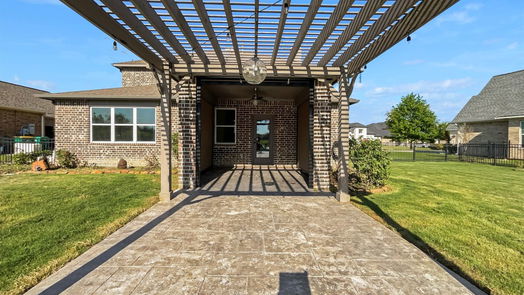 Montgomery 2-story, 5-bed 235 N Waterstone Drive-idx