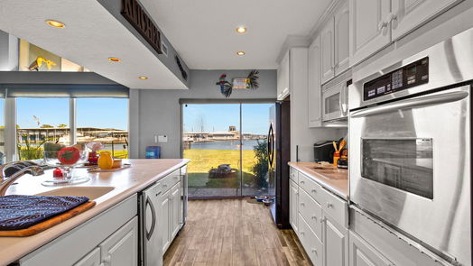 Montgomery 2-story, 2-bed 3962 Knollcrest Drive-idx