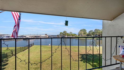 Montgomery 2-story, 2-bed 3962 Knollcrest Drive-idx