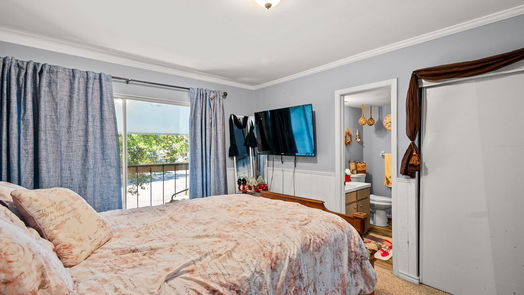 Montgomery 2-story, 2-bed 3962 Knollcrest Drive-idx