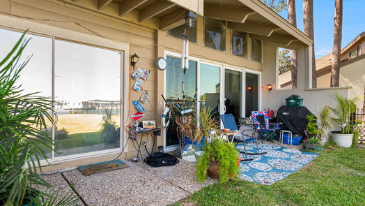 Montgomery 2-story, 2-bed 3962 Knollcrest Drive-idx