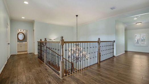 Montgomery 2-story, 4-bed 70 Creekwood Drive-idx