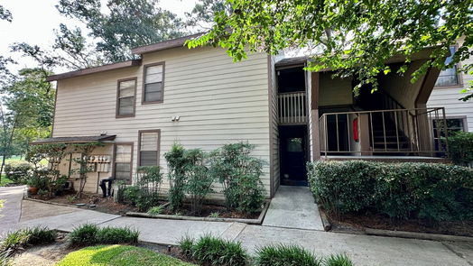 Montgomery 2-story, 2-bed 12900 Walden Road 1008J-idx