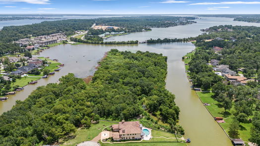 Montgomery 2-story, 7-bed 11503 Renaissance Drive-idx