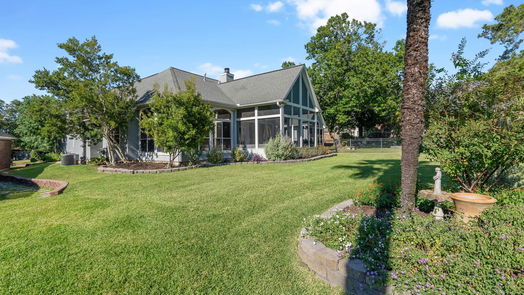 Montgomery 1-story, 3-bed 235 Dawns Edge Drive-idx