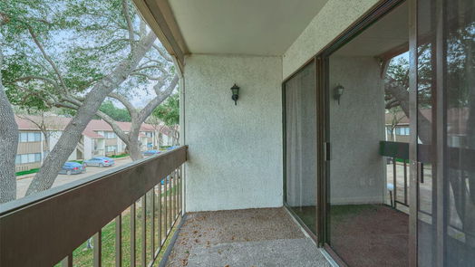 Montgomery 1-story, 1-bed 12100 Melville Drive 406D-idx