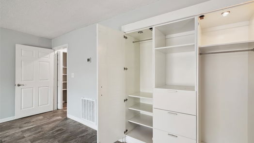 Montgomery 1-story, 2-bed 3559 Balboa Circle-idx